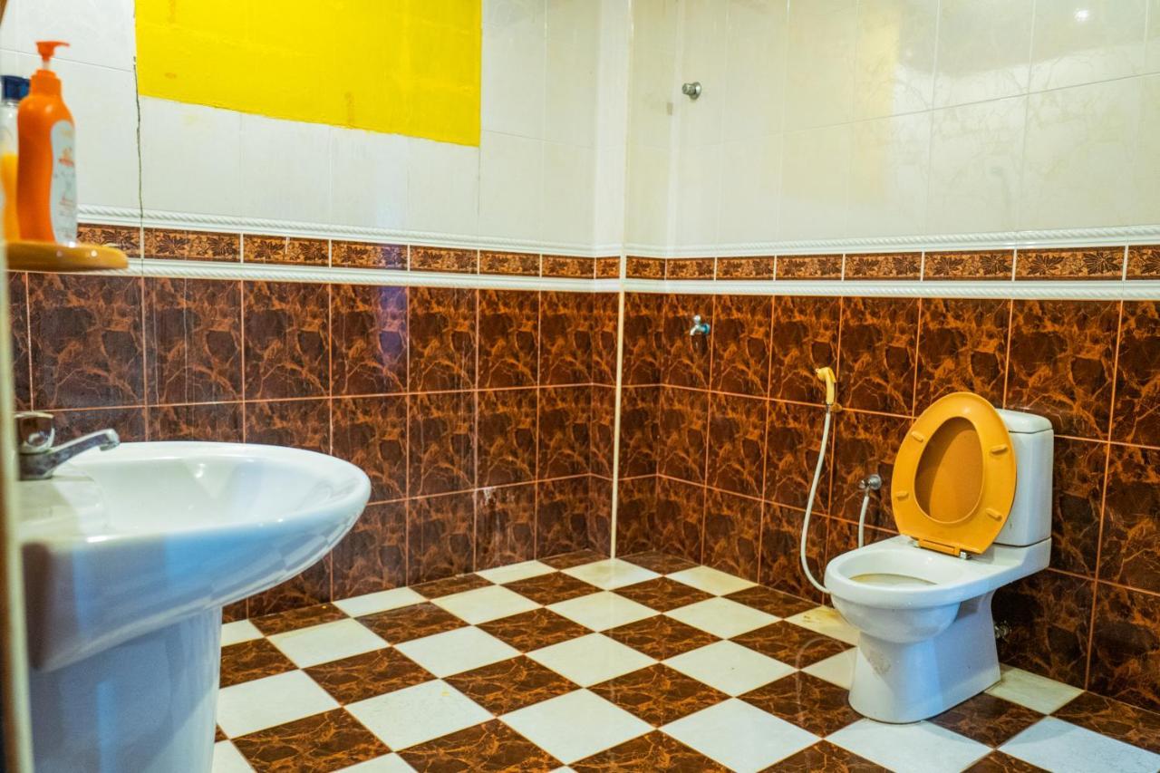 Mk Homestay Wakaf Che Yeh With Bathtub - Max 14 Pax Kota Bharu Exterior photo