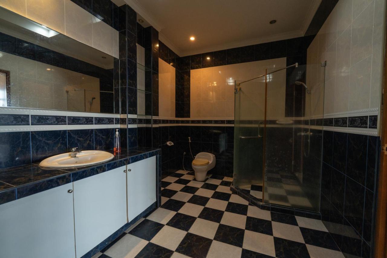 Mk Homestay Wakaf Che Yeh With Bathtub - Max 14 Pax Kota Bharu Exterior photo